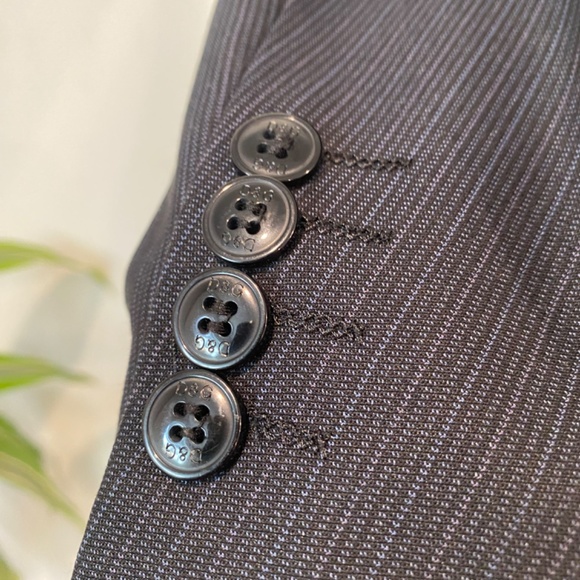 Dolce and Gabbana Blazer - Picture 7 of 8